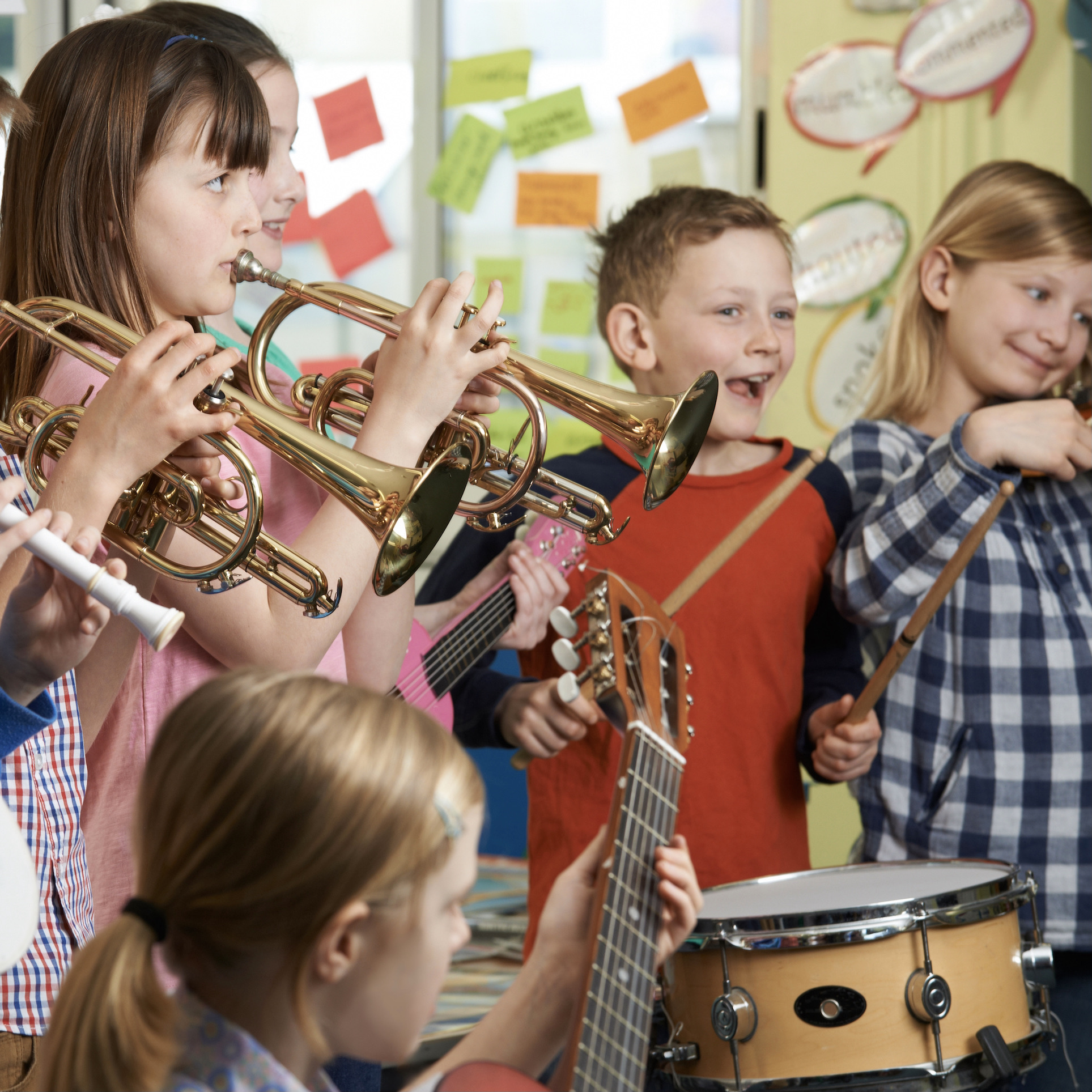 immagine laboratorio musicale per bambini